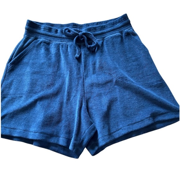 Goldie Life Of Luxury Soft Terry Tee And Shorts Size Small NWOT - Picture 13 of 16